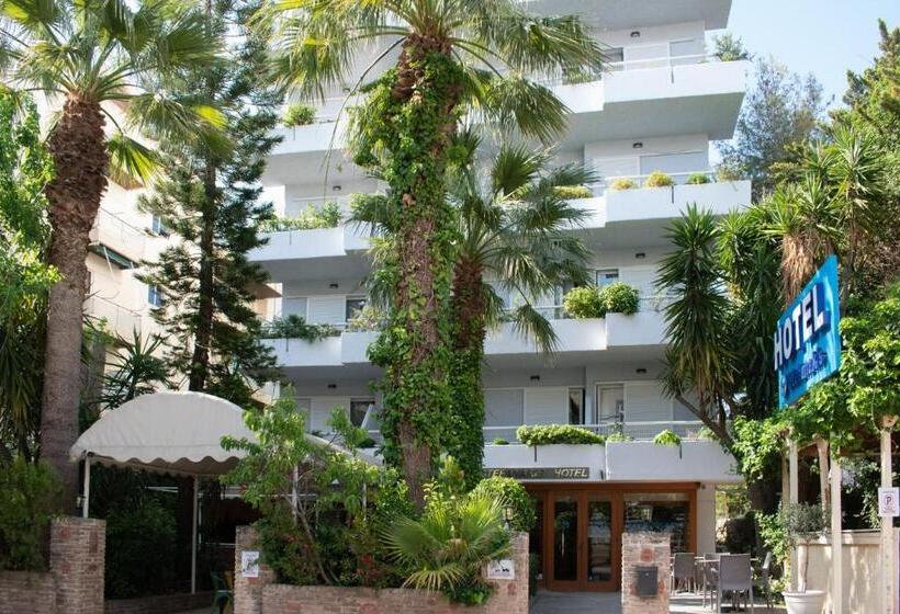Stefanakis Hotel & Apartments