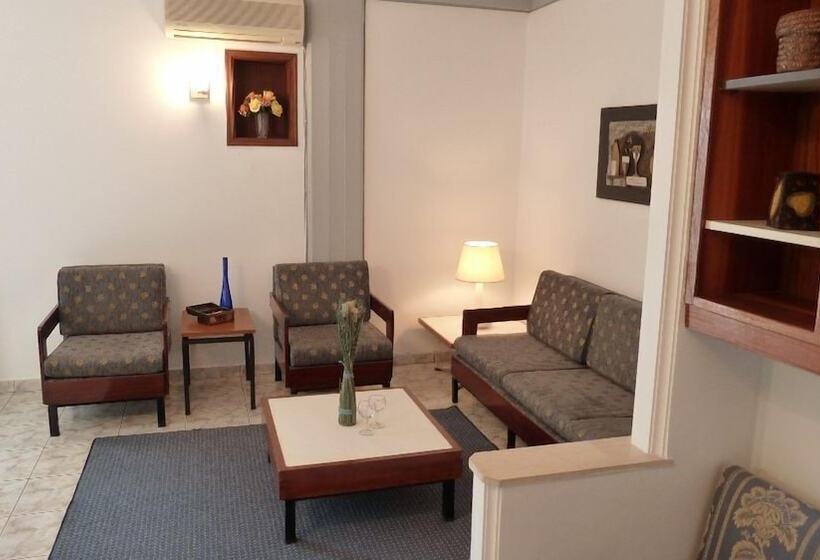 Zina Hotel Apartments