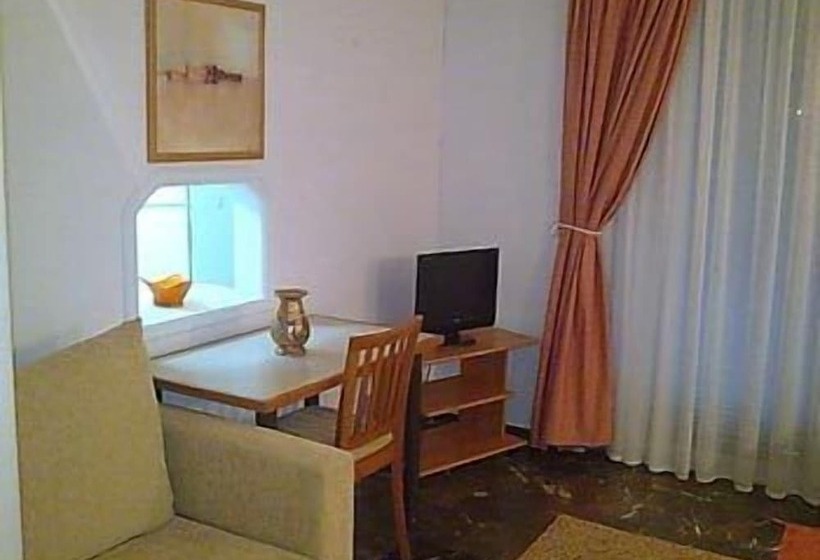 Zina Hotel Apartments