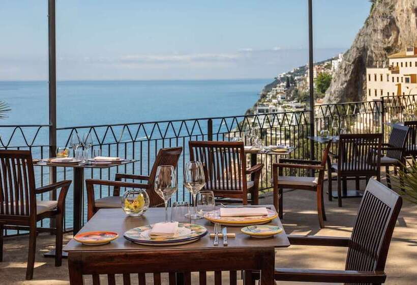 Anantara Convento di Amalfi Grand Hotel