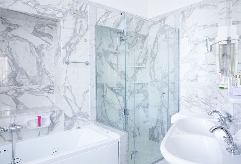 Grand Hotel Villa Serbelloni   A Legendary