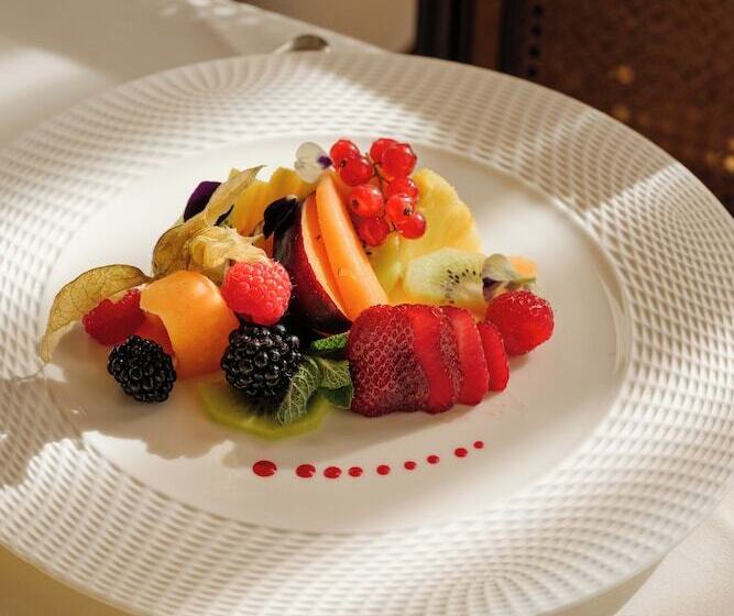 Grand Hotel Villa Serbelloni   A Legendary