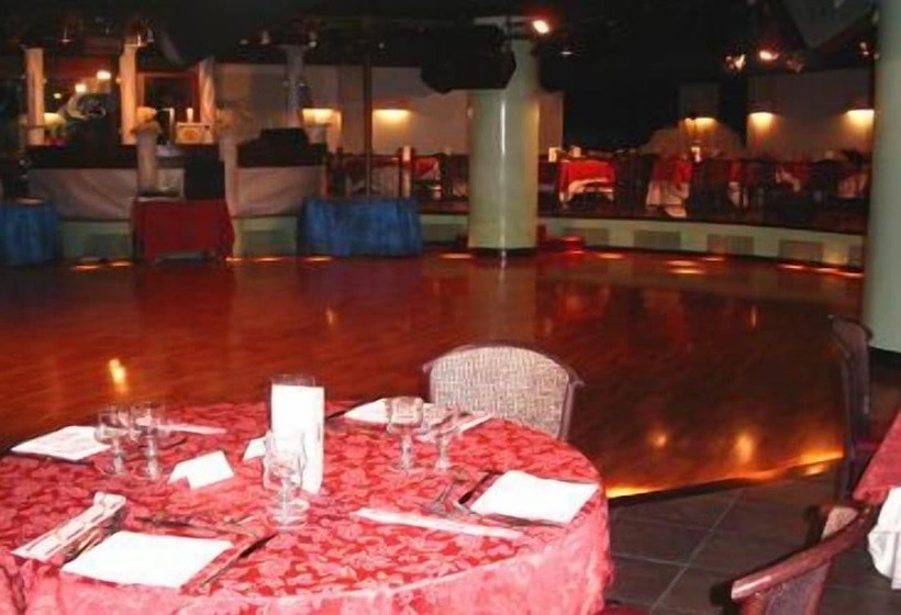 Отель Akrabello