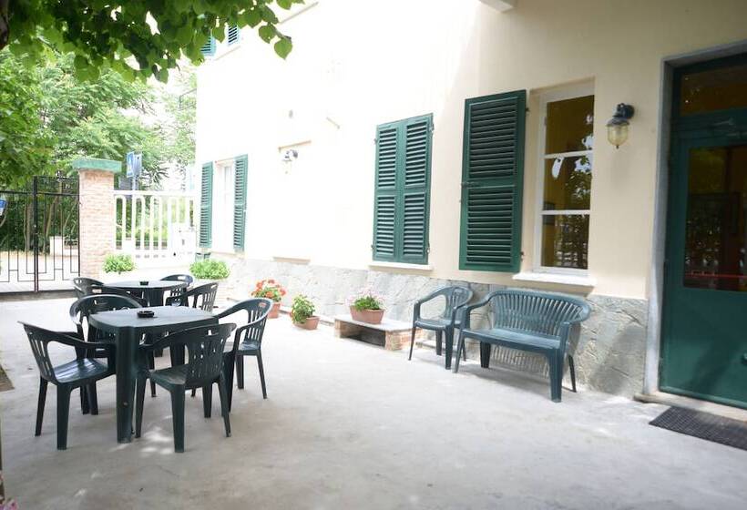 ホテル Albergo Belvedere