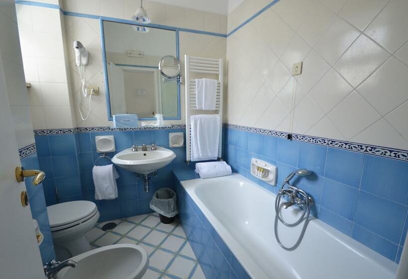 ホテル Albergo Gatto Bianco