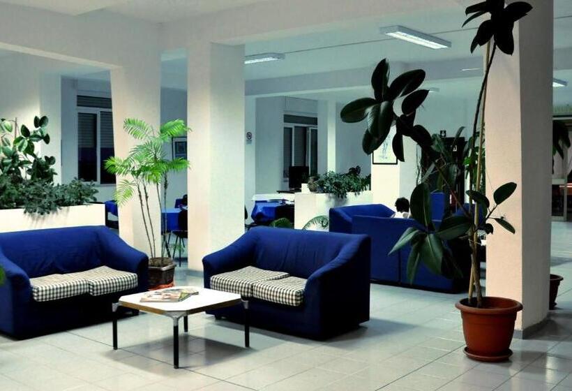 Отель Albergo Riviera Spineta