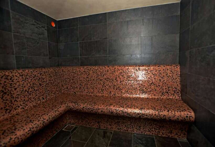 Отель Albergo Roma, Bw Signature Collection