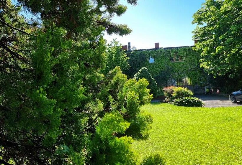 ホテル Albergo Trieste