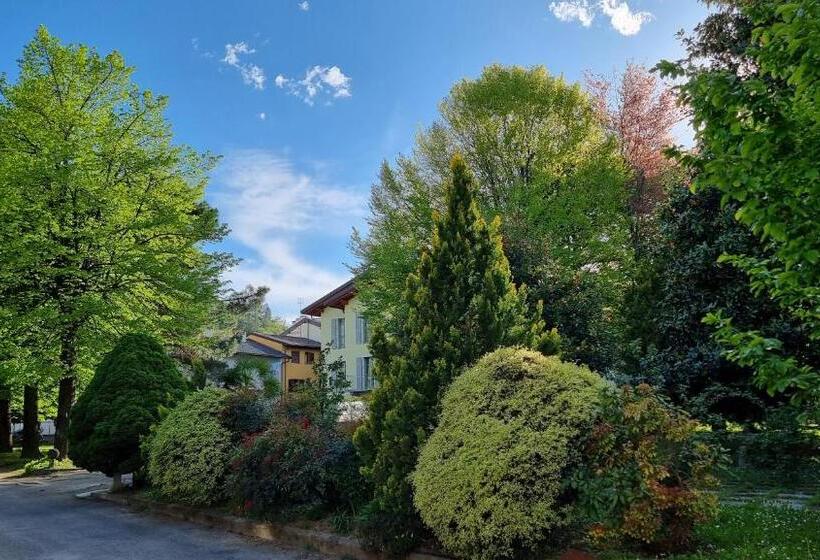 ホテル Albergo Trieste