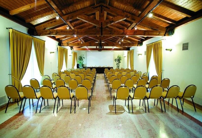 Alla Rocca Hotel Conference & Restaurant