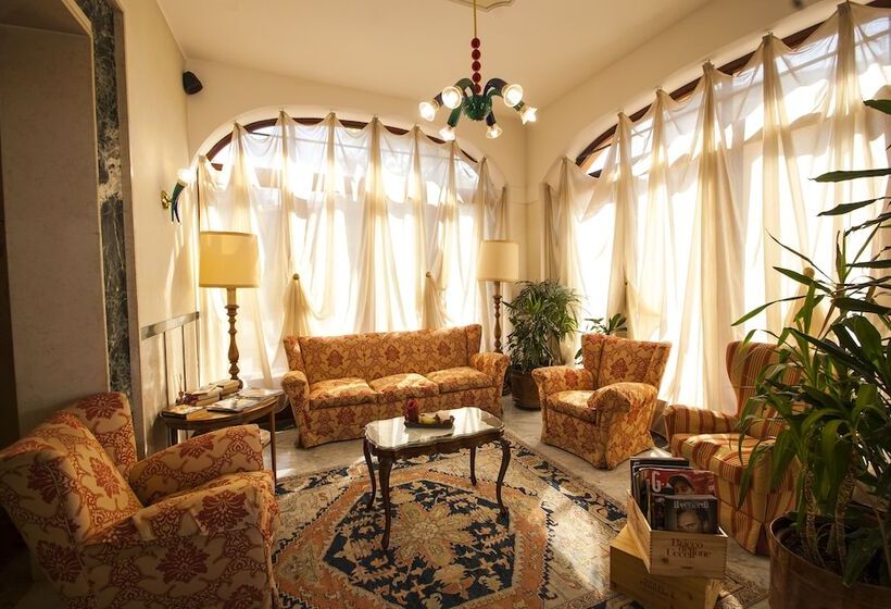 Alla Rocca Hotel Conference & Restaurant