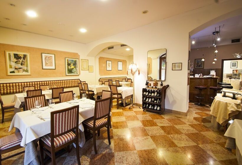 Alla Rocca Hotel Conference & Restaurant