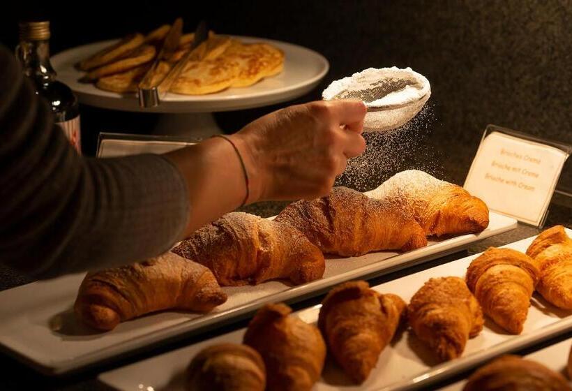 בית מלון כפרי Ambiez