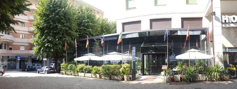 בית מלון כפרי Ariston