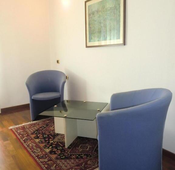 בית מלון כפרי Ariston