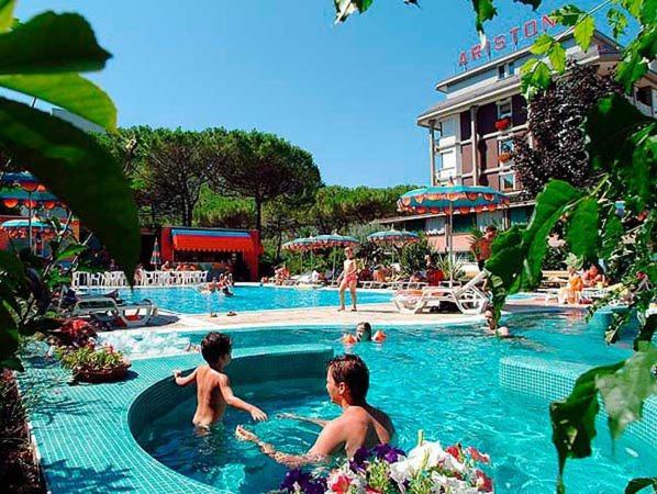 בית מלון כפרי Ariston