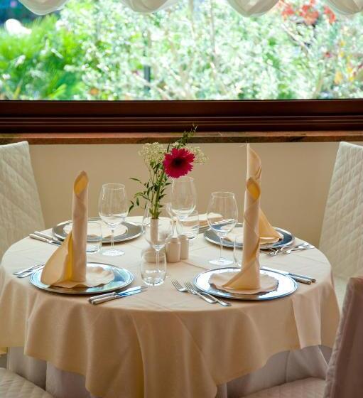 בית מלון כפרי Ariston