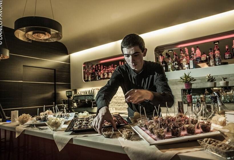 Arli Hotel Business And Wellness