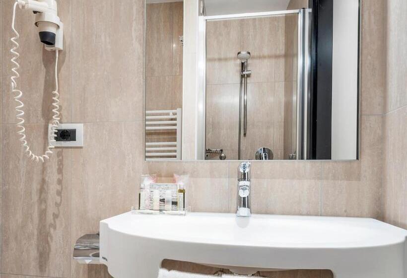 בית מלון כפרי Asnigo