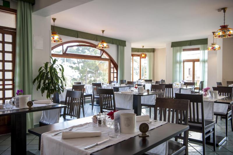 בית מלון כפרי Baia Del Capitano