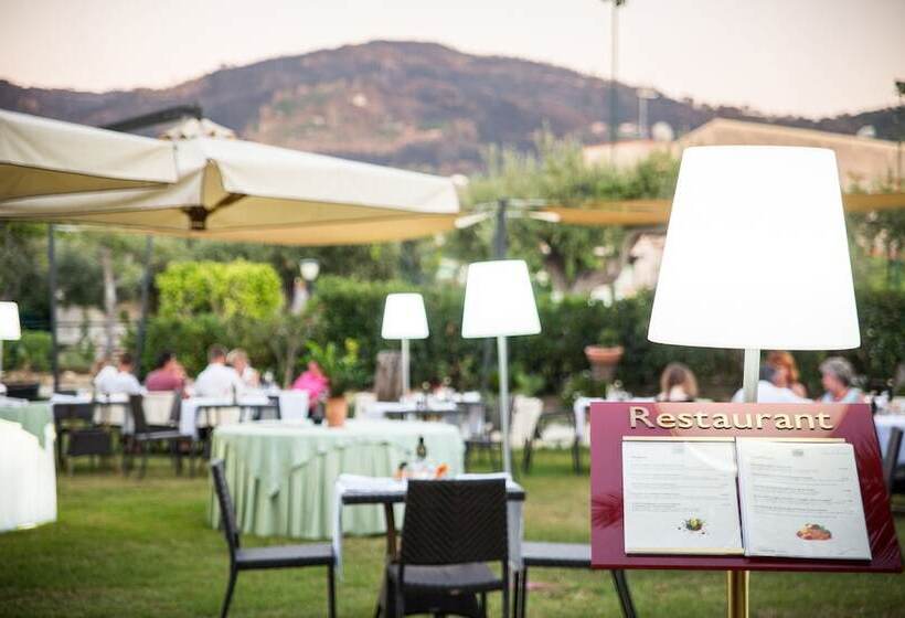 בית מלון כפרי Baia Del Capitano