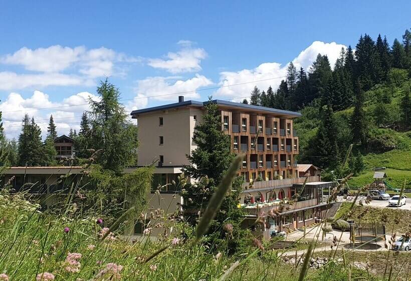 호텔 Boè Sport And Nature