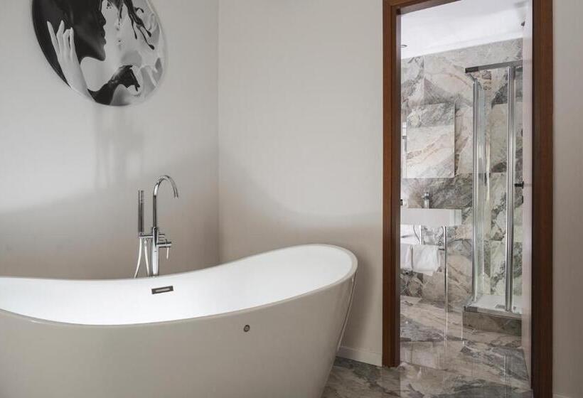 Boutique Hotel Re Enzo