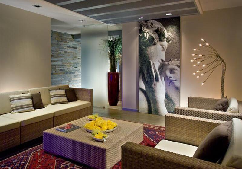 فندق Bristol Buja