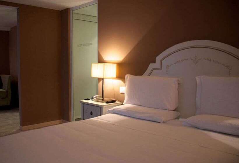 ホテル Canon D Oro