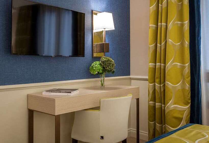 ホテル Canon D Oro