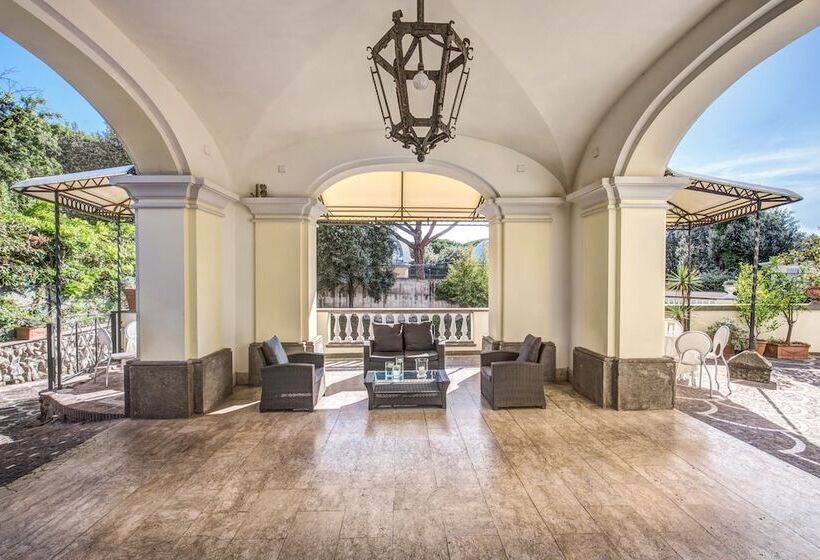 בית מלון כפרי Castel Vecchio