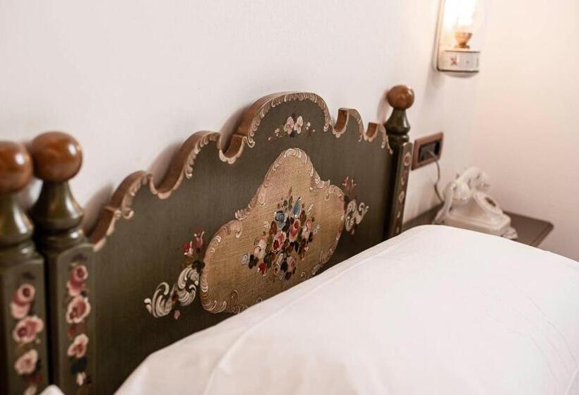 هتل Cavallino D'oro Bed&breakfast
