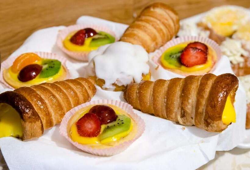 בית מלון כפרי Centrale