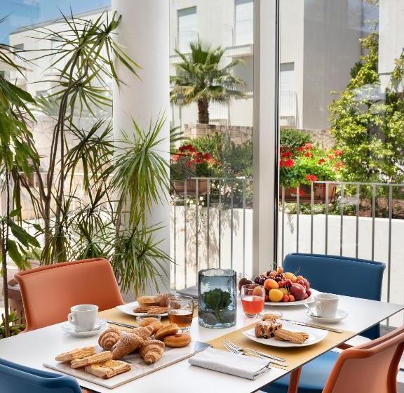 Отель Colle Del Sole