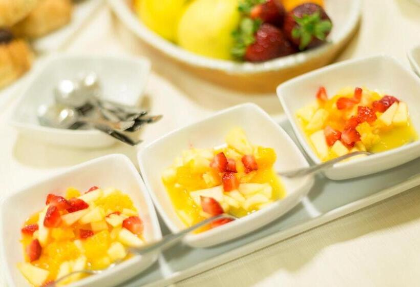 Отель Colle Del Sole