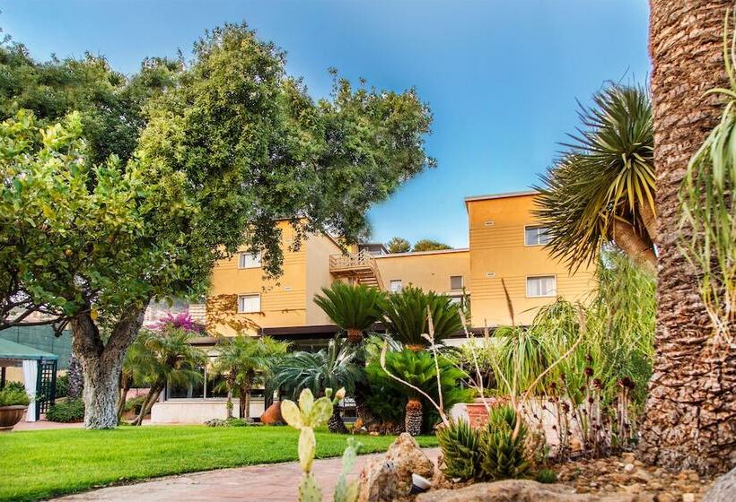 هتل Colleverde Park