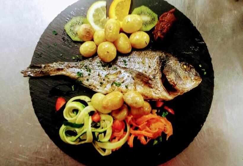 בית מלון כפרי Columbus Sul Lago