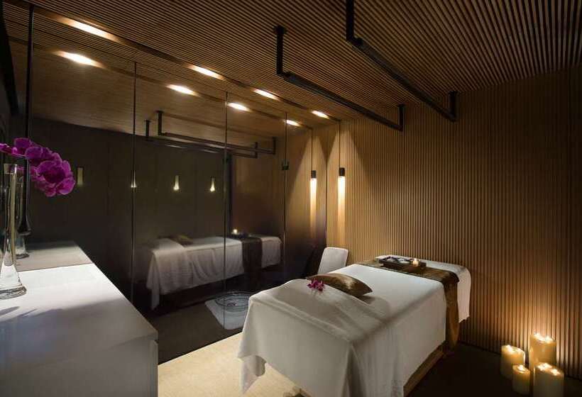 هتل Conrad Hong Kong