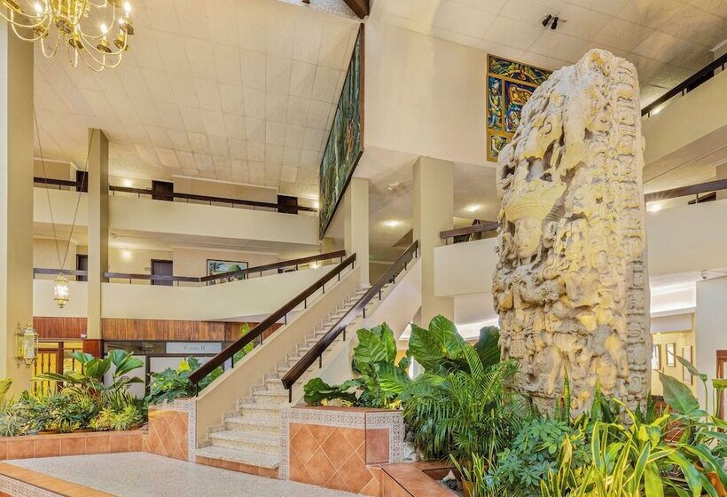 Copantl Hotel & Convention Center