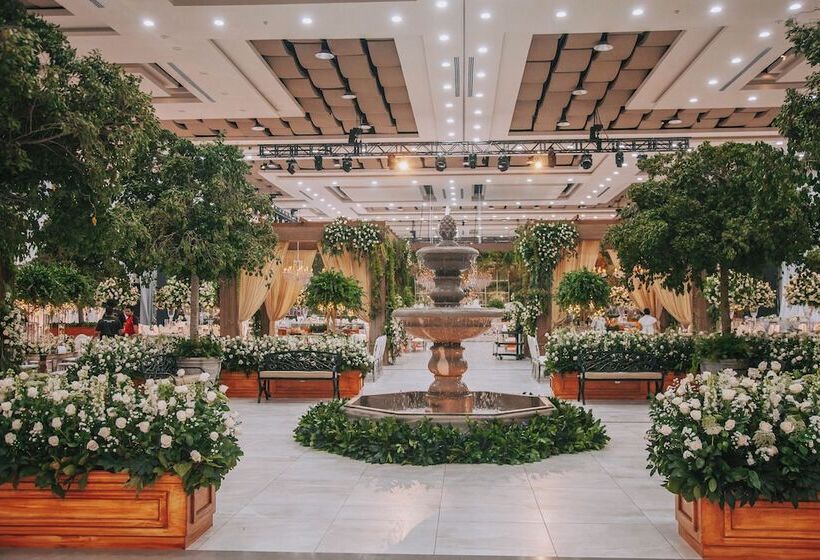 Copantl Hotel & Convention Center