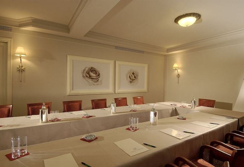 فندق Corona D Oro 1890