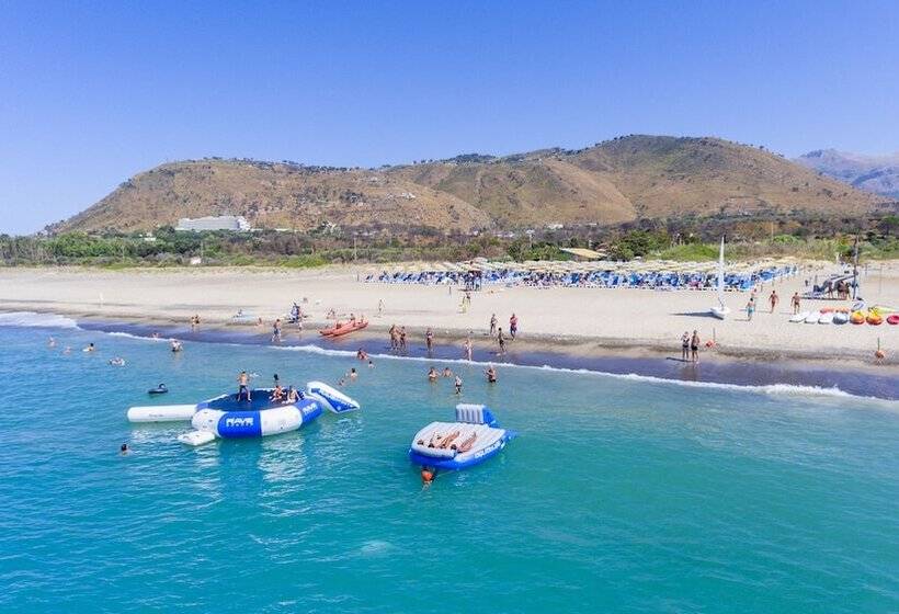 ホテル Costa Verde