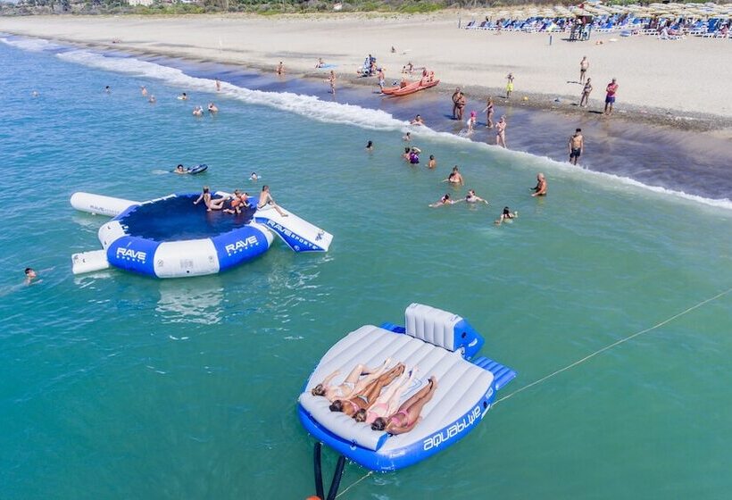 ホテル Costa Verde