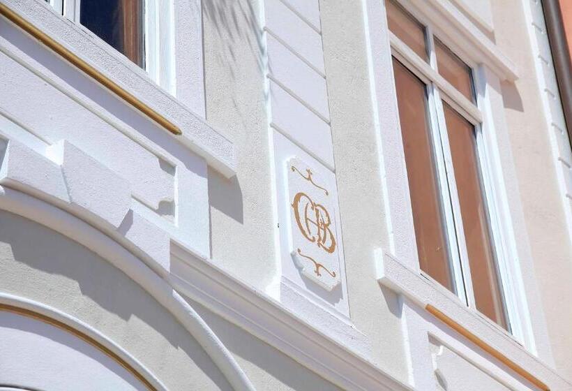 בית מלון כפרי Croce Bianca