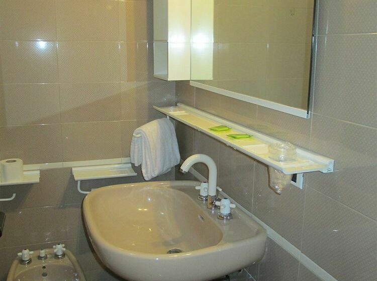 בית מלון כפרי Rizzi