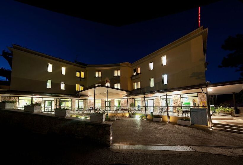 בית מלון כפרי Delle Rose