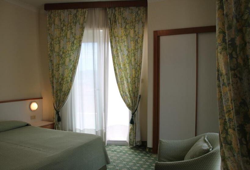 فندق Europa & Concordia