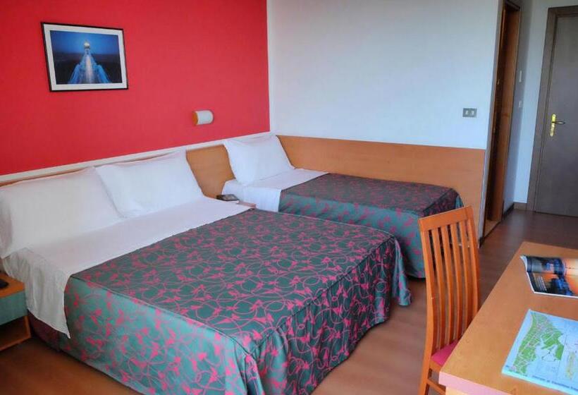 בית מלון כפרי Fenix