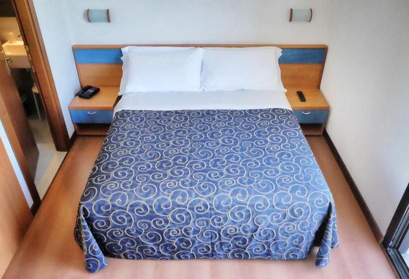 בית מלון כפרי Fenix