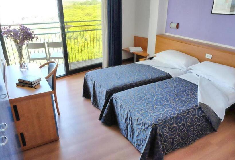 בית מלון כפרי Fenix